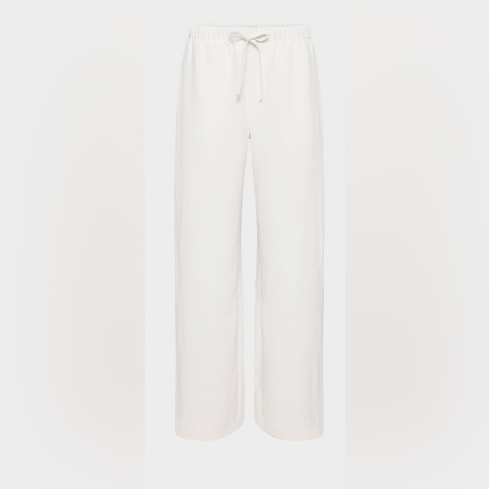 NWT Aritzia The Lodge Pant™ - Crepette™ light birch size medium